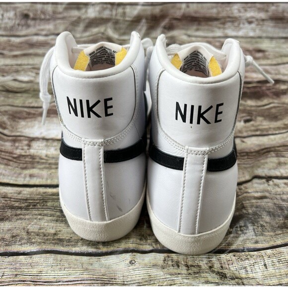 Nike Blazer Mid \'77 Vintage Men\'s Size 12 Sneakers White Black Leather main image 8